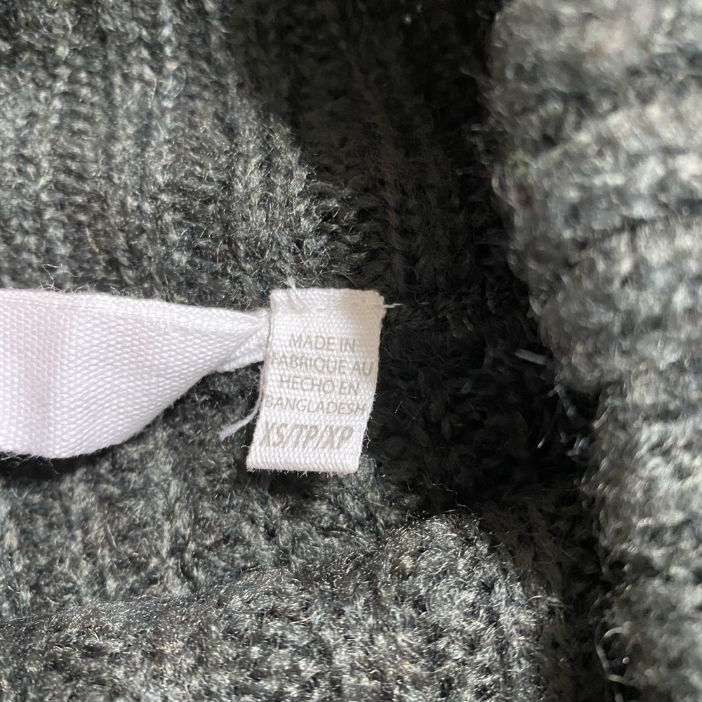 Sweater - Picture 2 of 3